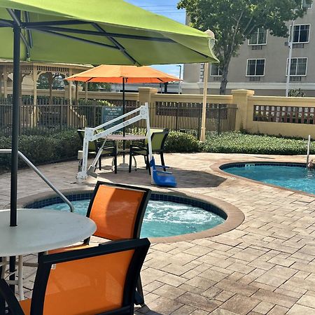 La Quinta Inn And Suites By Wyndham, Ocala Eksteriør billede
